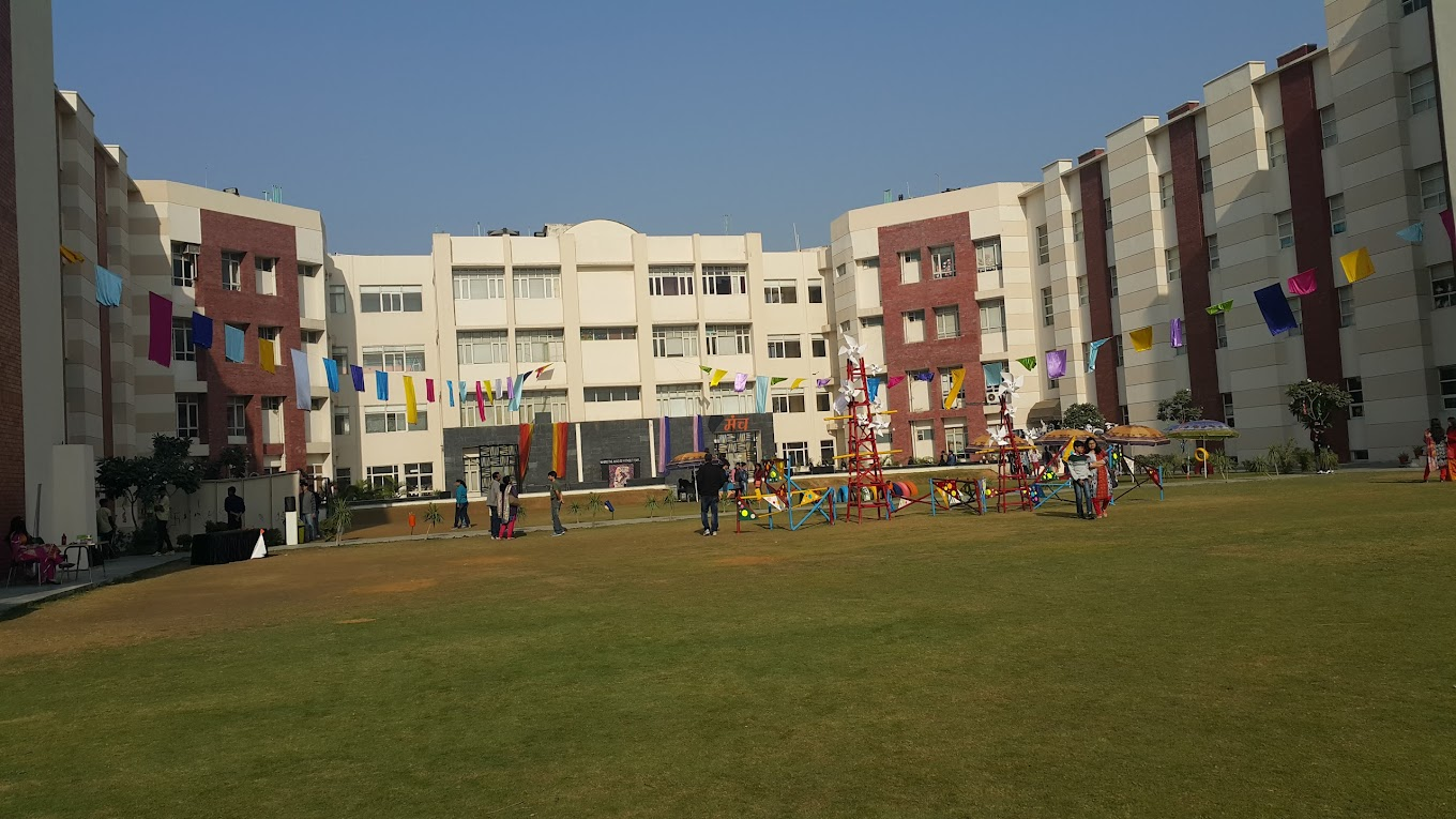 THE HDFC SCHOOL Sector 57