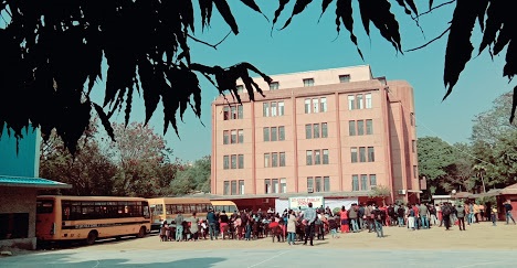 St. Giri Public School