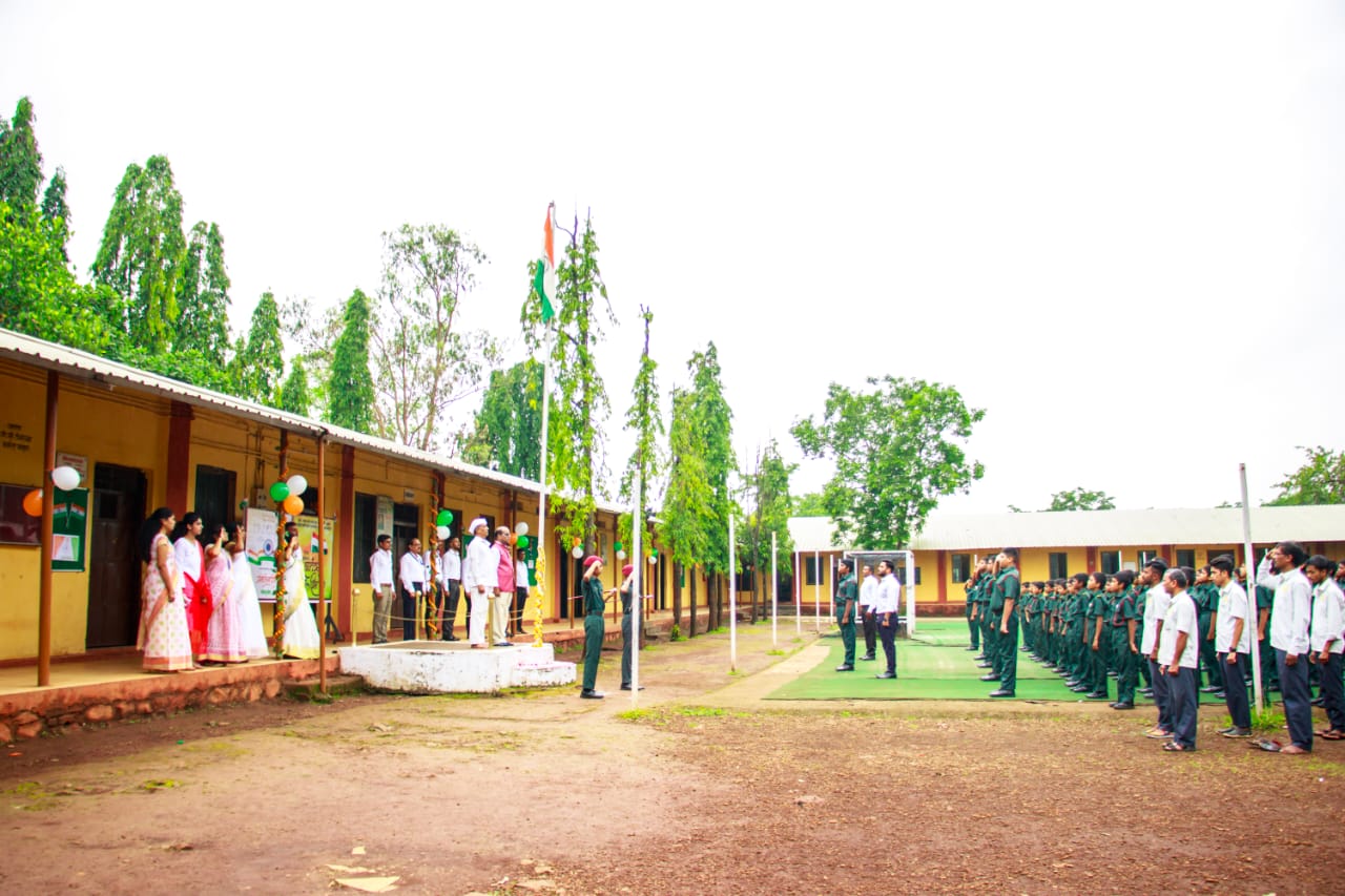 Maharashtra Military School (MMS)