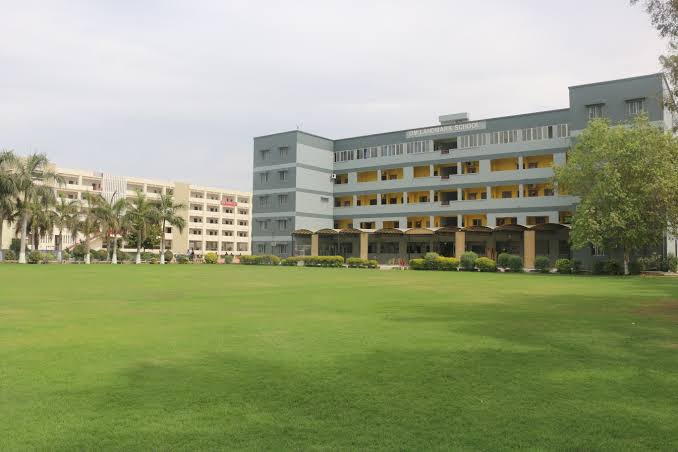 Om Landmark School Om Landmark School