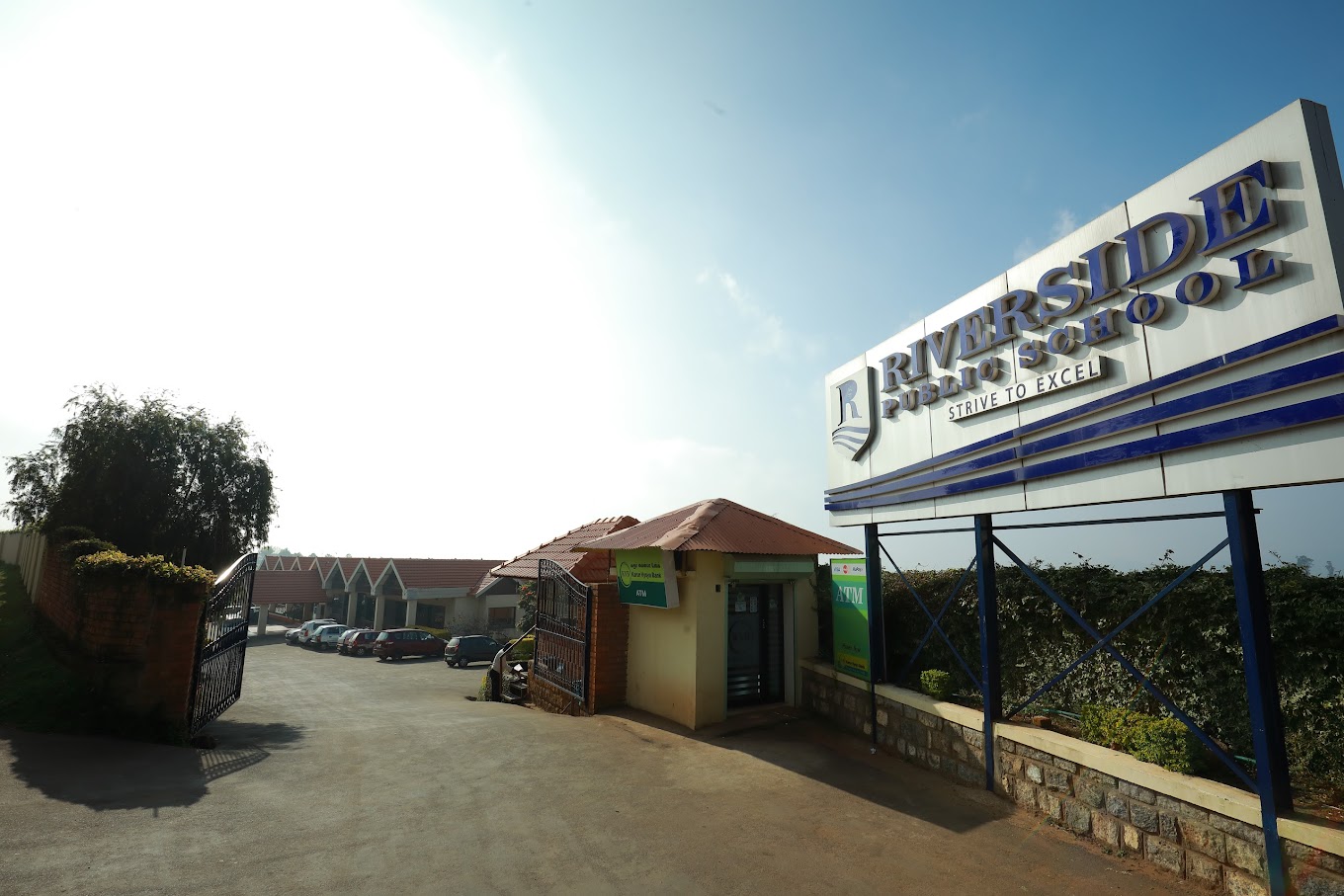 Riverside Public School