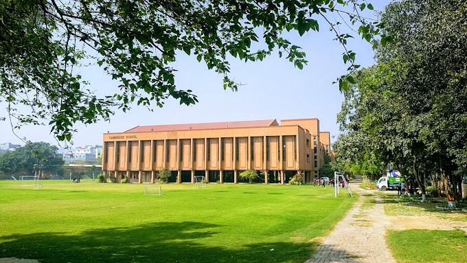Cambridge School