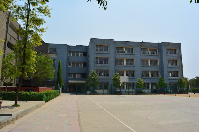 Chinmaya Vidyalaya