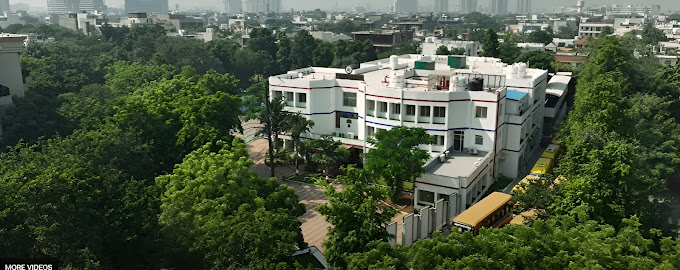 image-1781418538473 Summer Fields School